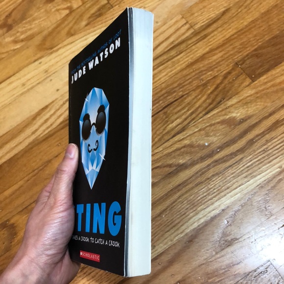 LOOT and STING by Jude Watson 2 Books - Picture 9 of 10